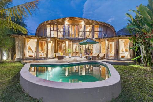 Munggu Villa | Noon Eco Bamboo Villas Getaway in Canggu