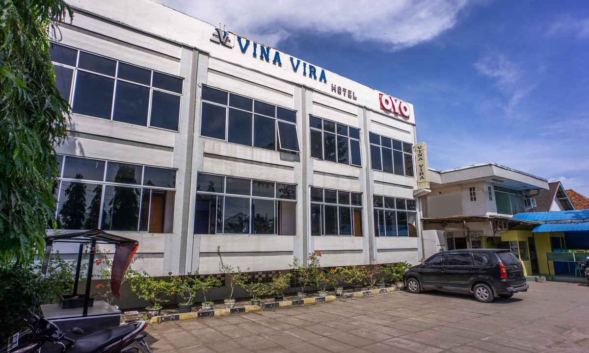 Lhokseumawe Hotel | OYO 2180 Vina Vira Hotel