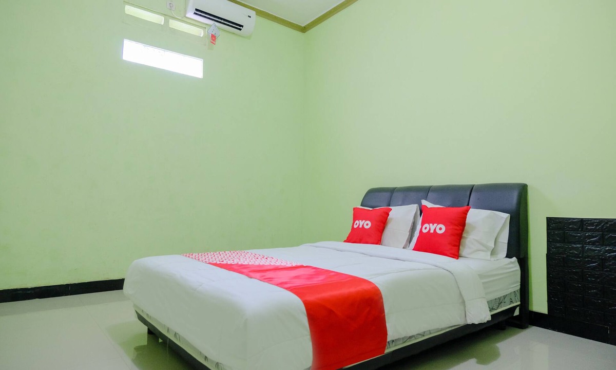 Tulungagung Hotel | Oyo 2508 Alba Suites Homestay
