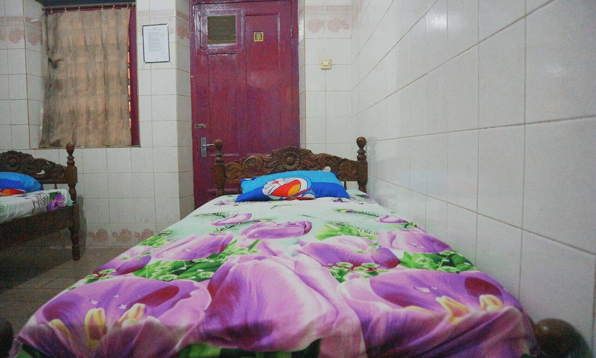 Ponorogo Hotel | OYO Life 1972 Aman Family Inn Syariah