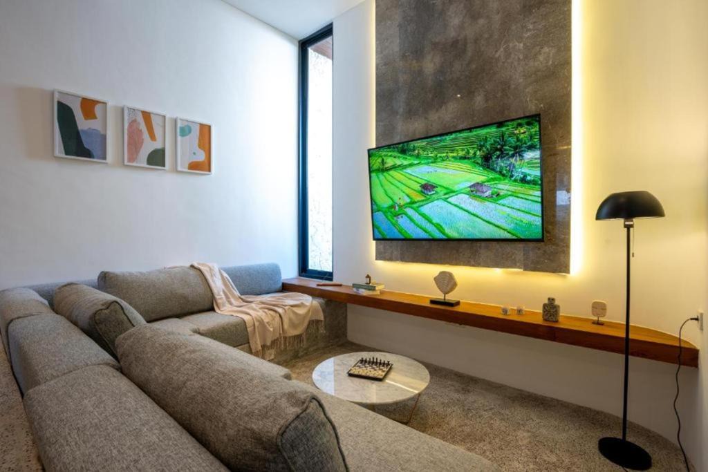Munggu Villa | Pantai Lima 2BR Villa with Rooftop only 500m to Beach