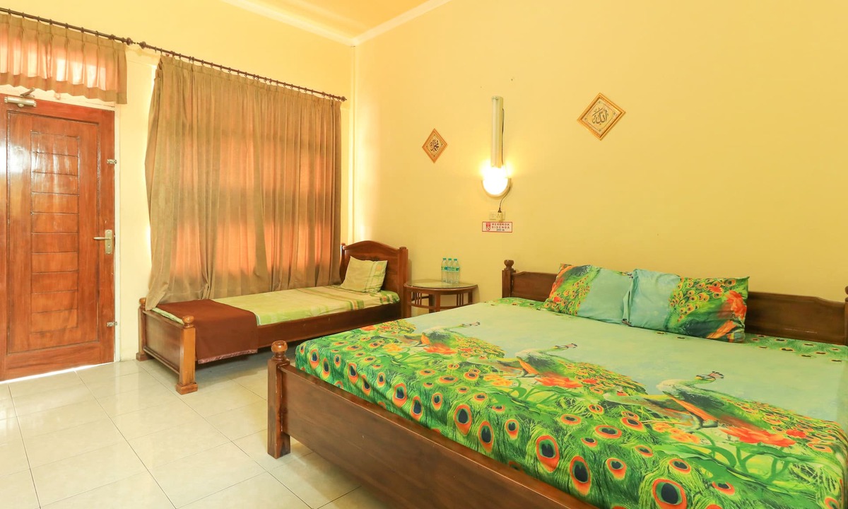 Sedati Hotel | Penginapan Pondok Rizqi Syariah