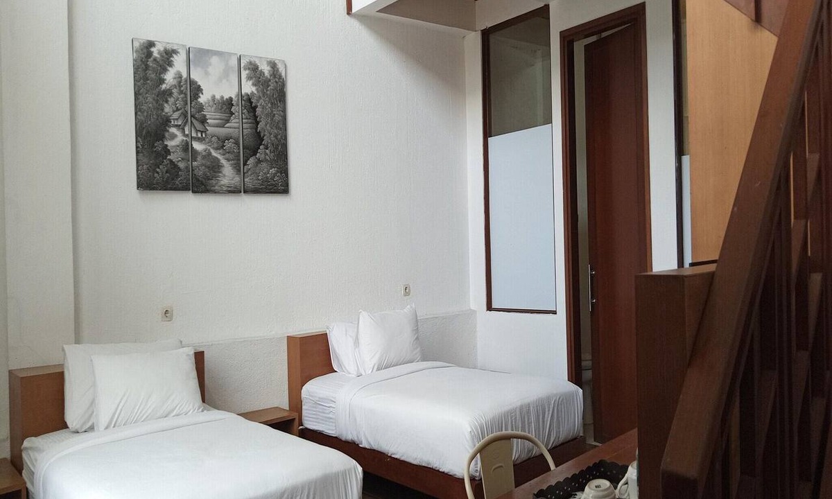 Ciburial House | Pondokan Tjiburial Family Suite Villa