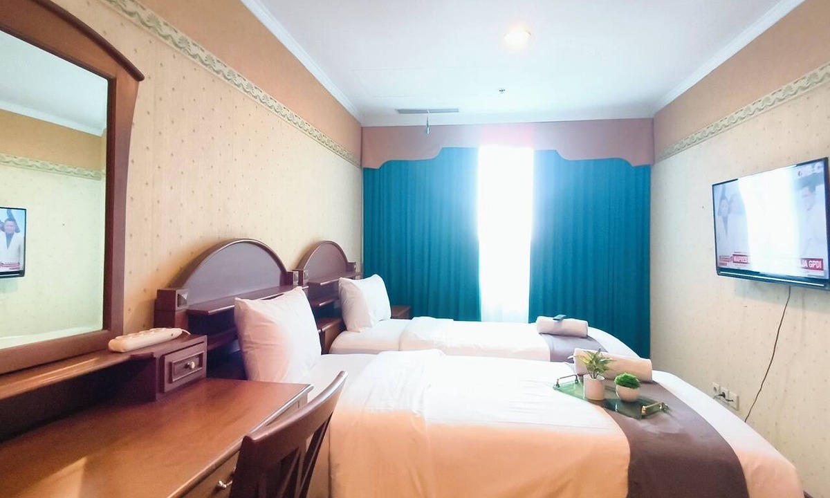 Surabaya Apartment | Prestige 3Br And Connecting Tunjungan Plaza Mall At Kondominium Regensi Apartment