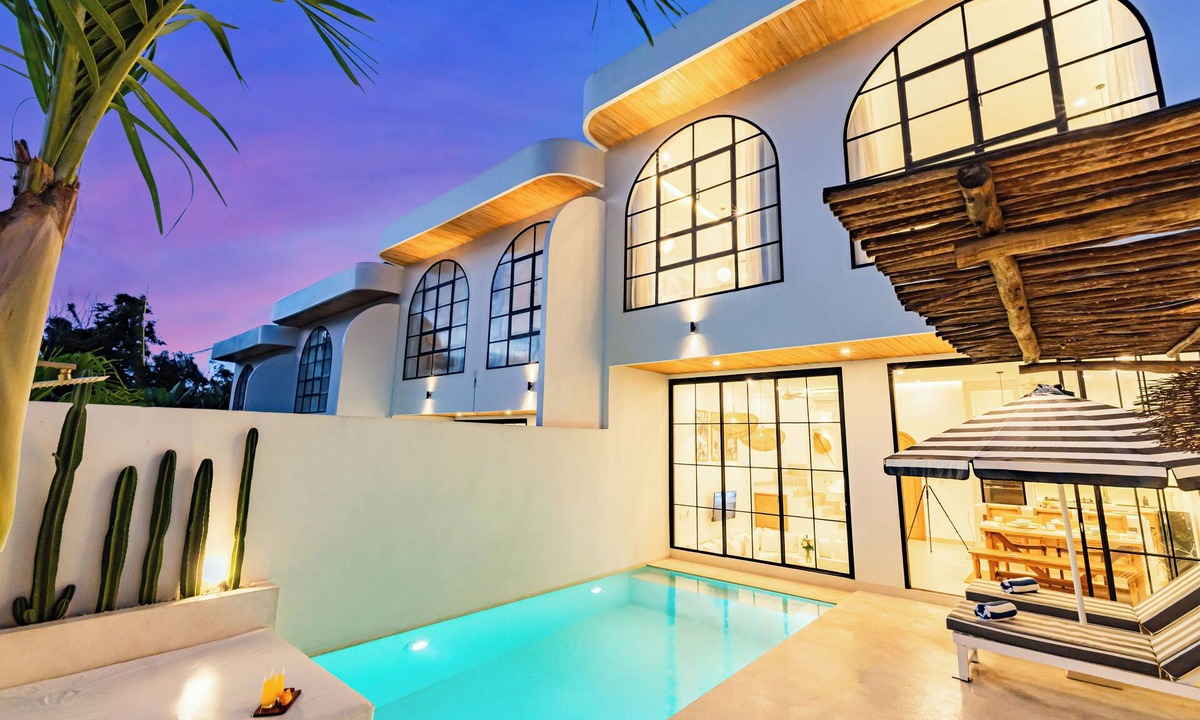 Batu Bolong Villa | Private 1BR Pool Villa in Canggu Near Beach & Cafés