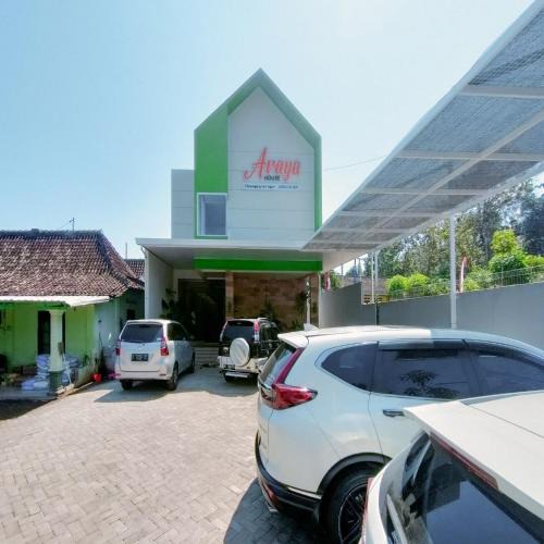 Hargomulyo Hotel | RedDoorz at Araya House Ngawi