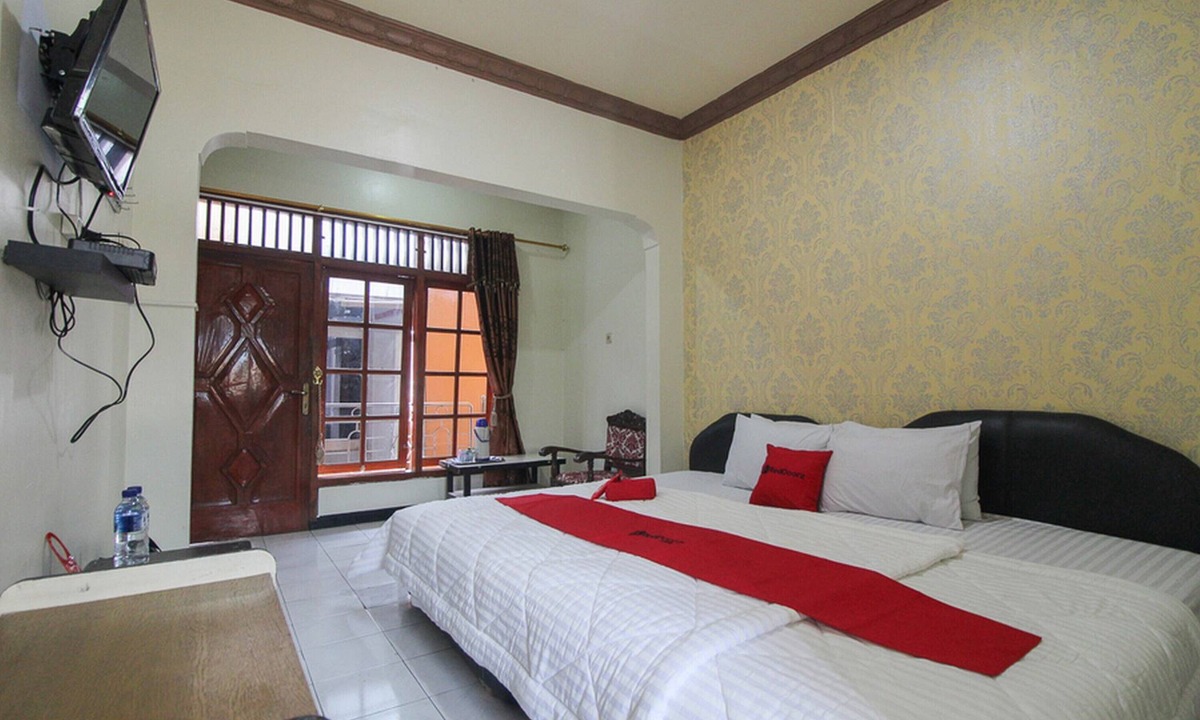 Plaosan House | RedDoorz near Sarangan Lake