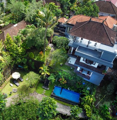 Kutuh Kaja Villa | Rice Fields, Jungle, Sunset, Yoga, BBQ, Workspace