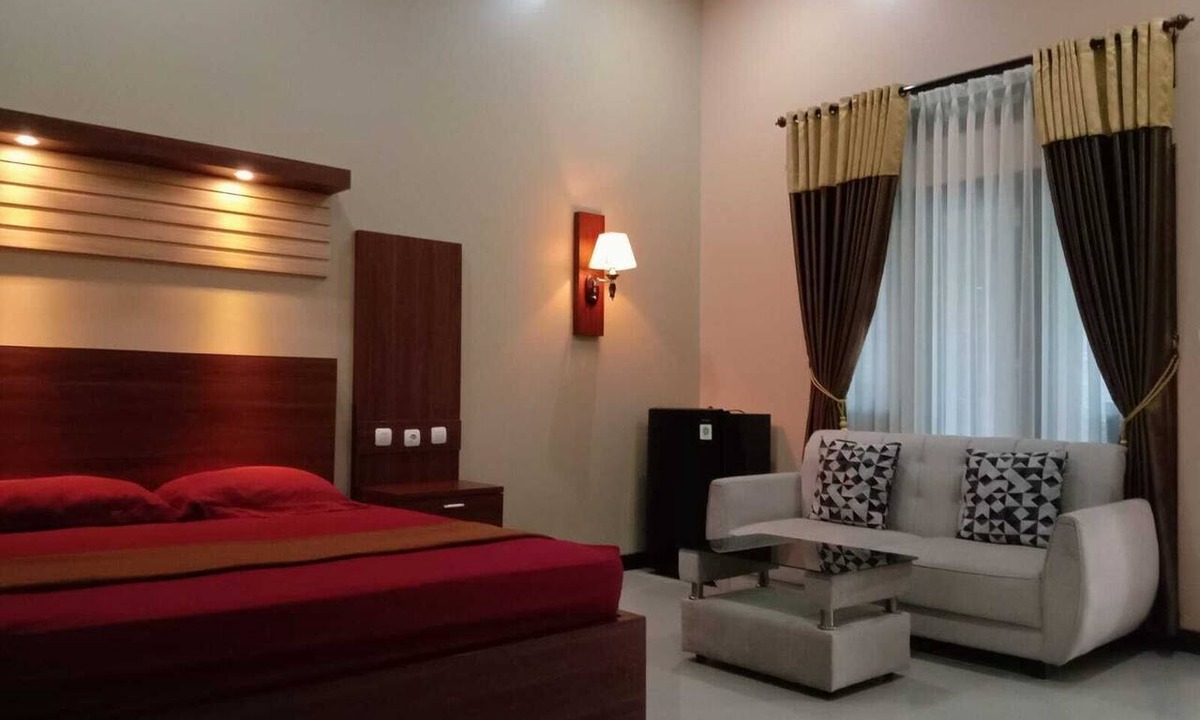Batu Karas House | Rivana Hotel