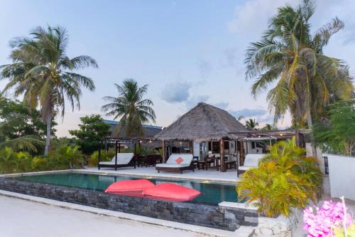 Rote Island Hotel | Rote Island Huts
