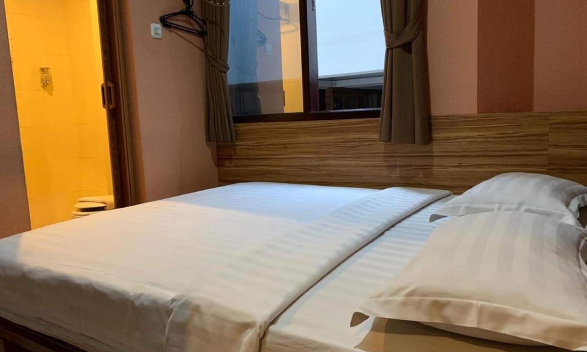 Old Jakarta Hotel | Rumah Shinta