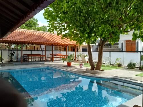 Prawirotaman Hostel | SaBi Guest House - Strategic Family -married couples only- Hostel in Prawirotaman