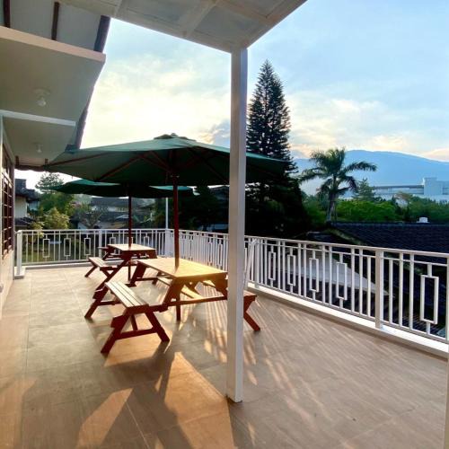Cipanas Villa | SF Homey Puri Indah