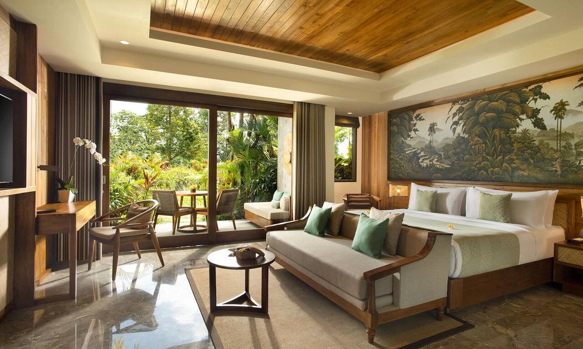 Ubud Resort | Spacious Ubud Suite with Rice Field Views, Soaking Tub & Private Terrace
