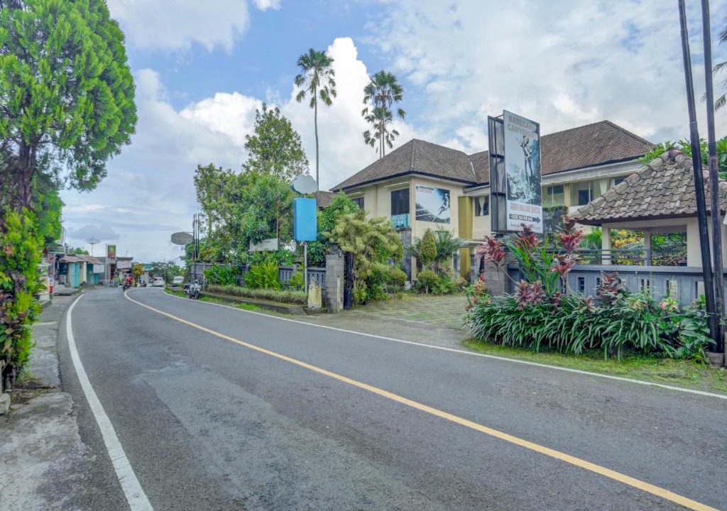 Sukasada Hotel | Spice Paradise Gitgit Singaraja RedPartner