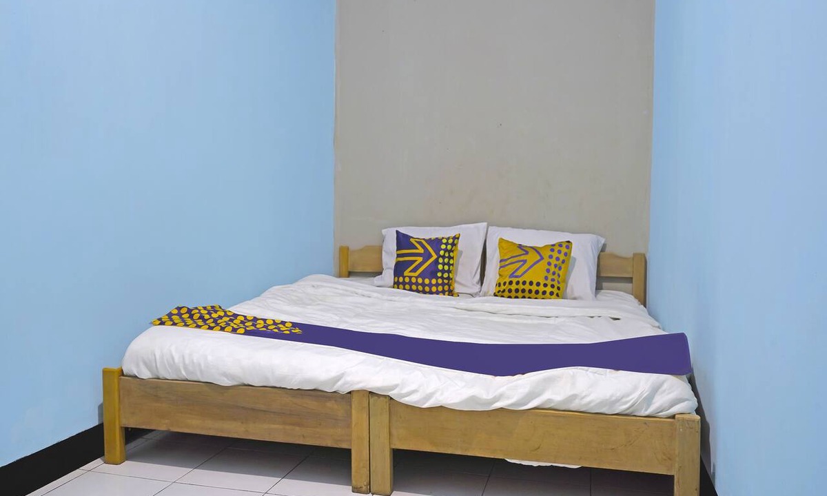 Bandung Hotel | SPOT ON 91543 Pondok Denki 11