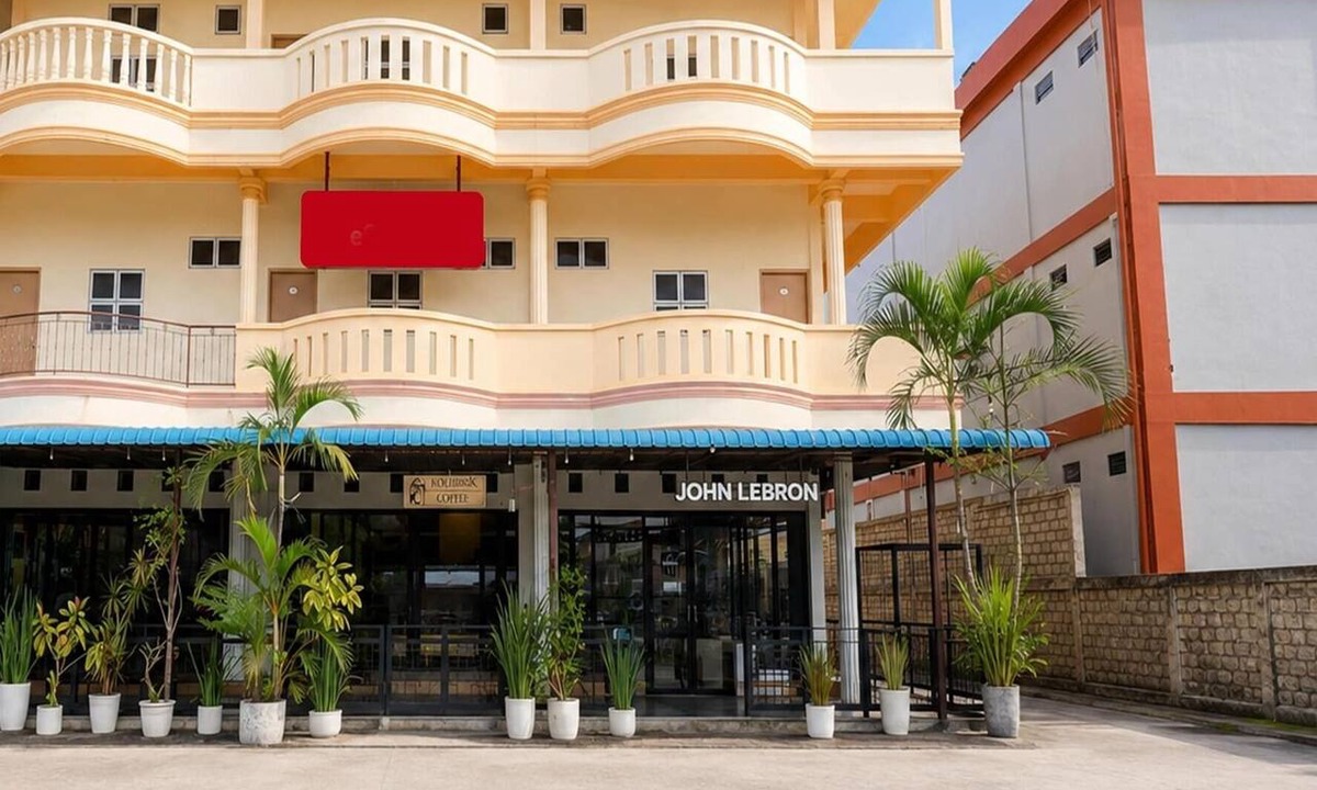 Tanjung Uncang House | Standard Double near Embung Fatimah