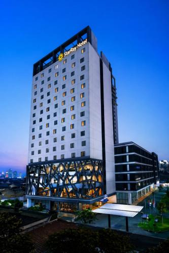 Cipulir Hotel | StarRay Hotel Jakarta Kebayoran