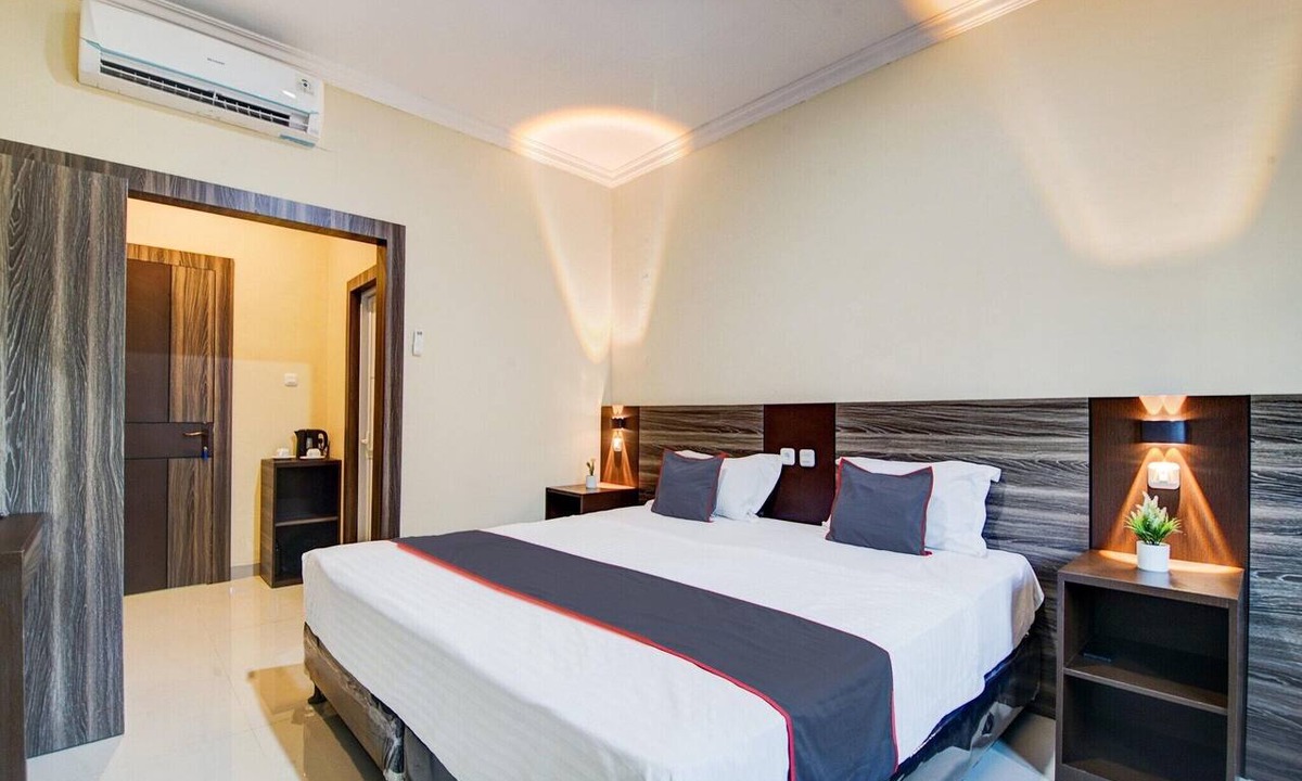 Pekanbaru House | Stylish DBL Suite Escape W/Free WiFi and Parking