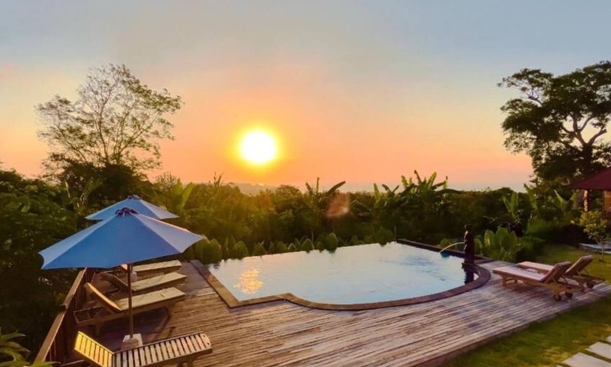 Mushroom Bay Villa | Sunset Hill Lembongan
