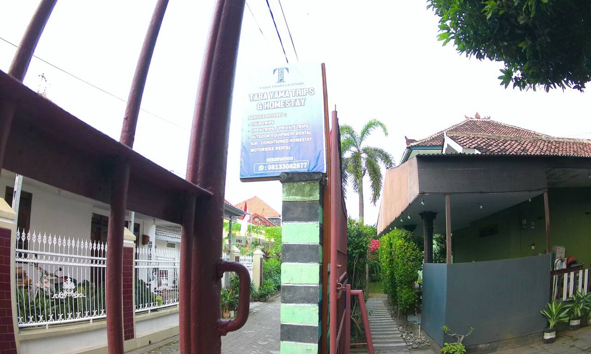 Kalipuro House | Taba Yama Trip & Homestay