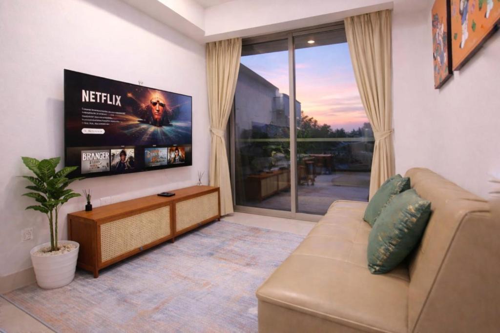 Jakarta Apartment | Taman Anggrek Residences By SanLiving - 2BR - Direct Access Mall