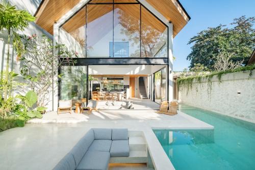 Batubelig Villa | The Break Boutique Villas