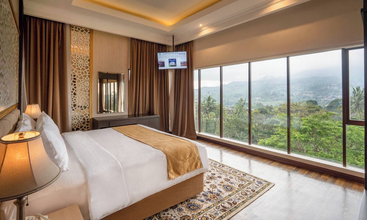 Megamendung Hotel | The Green Peak, ARTOTEL Curated