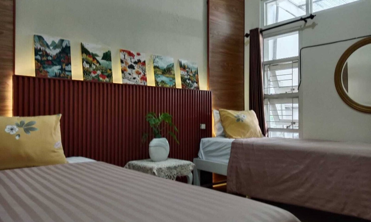 Malang House | The Irish Garden Homestay