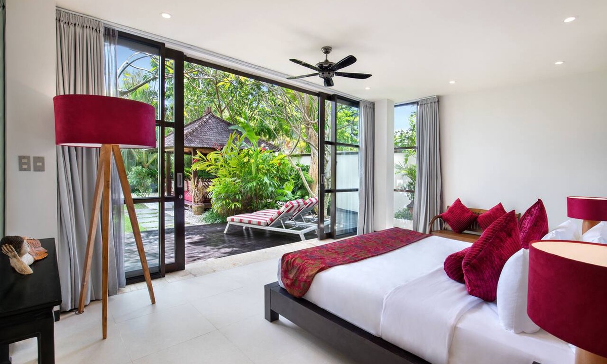 Kuta Selatan Villa | The Lookout Villa Jimbaran
