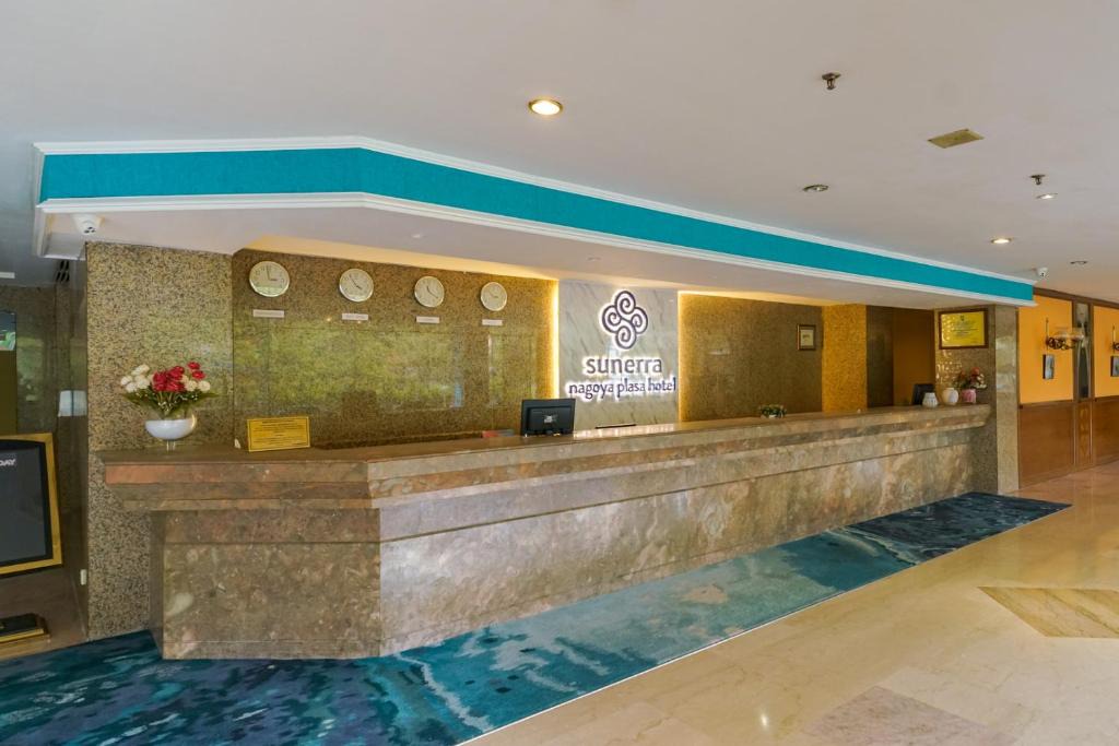 Lubuk Baja Hotel | The Nagoya Plasa RedPartner