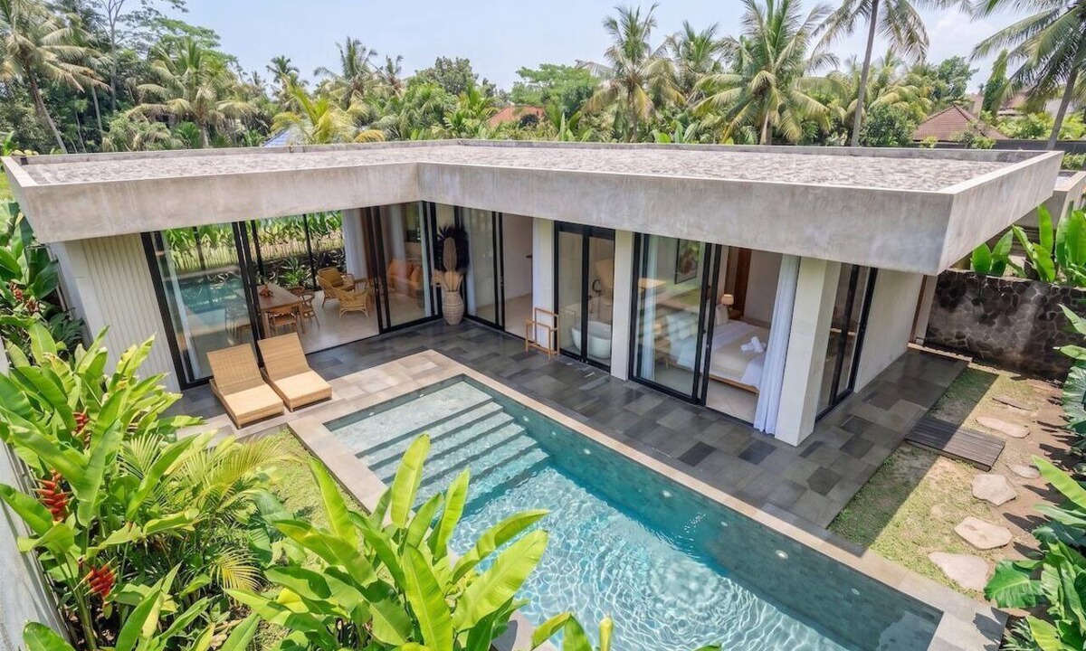 Melayang Villa | Tropical 3BR Oasis in Ubud w Private Pool & Patio