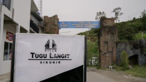 Kejajar House | Tugu Langit Villa & Homestay