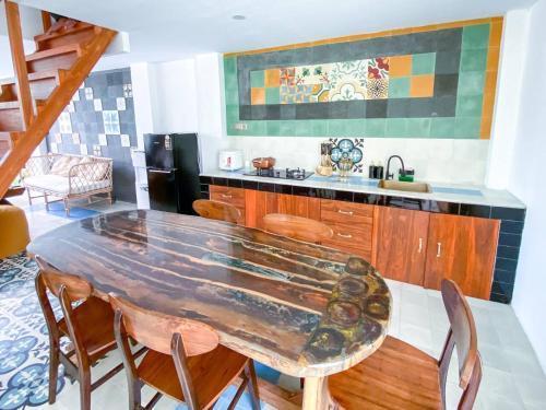 Catur Tunggal Villa | Ubu Villa Tropicola - Near Yogyakarta City Center