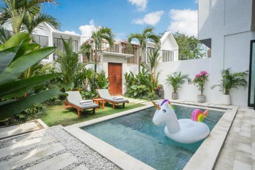 Padonan Villa | Villa Indiana North Canggu