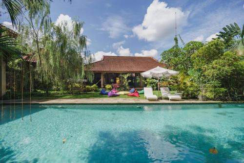 Mlati Villa | Villa Mirsa - Big Luxury Private Villa Next to Hyatt