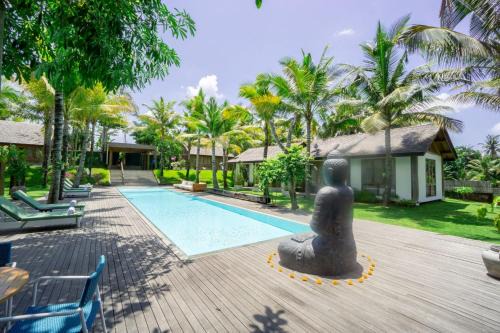 Nyambu Bed & Breakfast | Villa Red