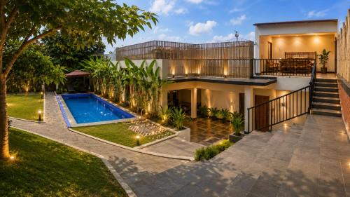 Sentul City Villa | Villa Sentul Legian