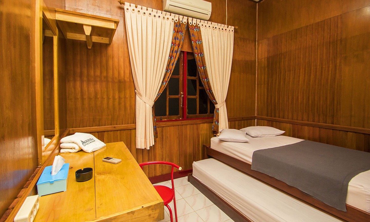 Waisai Hotel | Waisai Beach Hotel