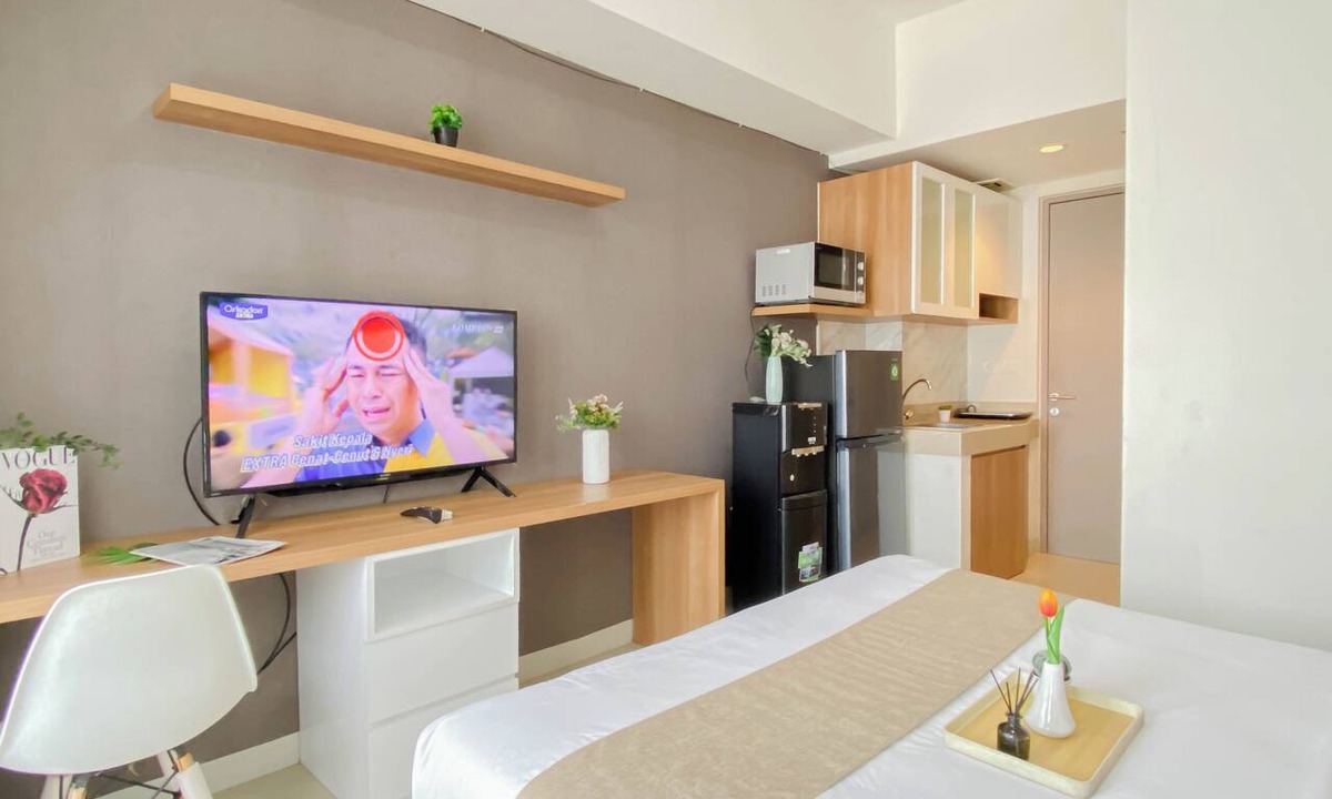 Cikarang Apartment | Warm And Minimalist Studio Apartment Vasanta Innopark