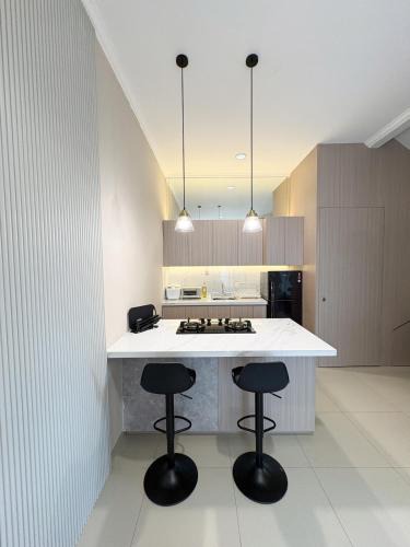 Java House | White Aesthetic Family Home