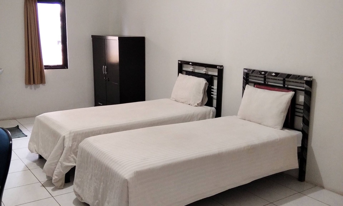 Jakarta Hotel | Wisma Anton Soedjarwo