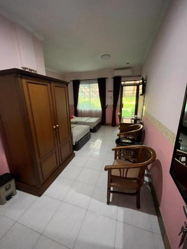 Bogor Timur Hotel | Wisma Pakuan Syariah Hotel
