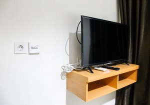 Cozy Studio Room Bintaro Icon Apartment By Travelio in Jurangmanggu