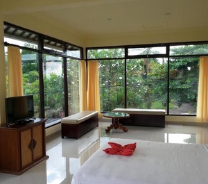 Puri Mandhara Lovina 