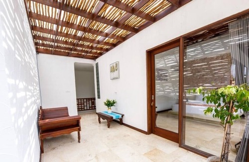 Nakula Villa | 3 bedroom villa around 15 mintes walk to beach
