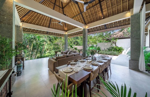 Buwit Villa | 3-bedroom Villa in beautiful Tabanan with rice field and river view