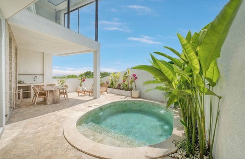Kutuh Villa | 3BR Private Pool Villa in Nusa Dua Near Pandawa Beach