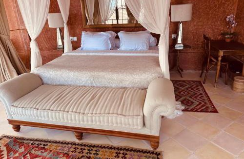 Uluwatu Villa | 4 Bedrooms Villa Seaview 25mtr Pool, Padang Padang Beach, Uluwatu