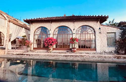 Uluwatu Villa | 4 Bedrooms Villa Seaview 25mtr Pool, Padang Padang Beach, Uluwatu